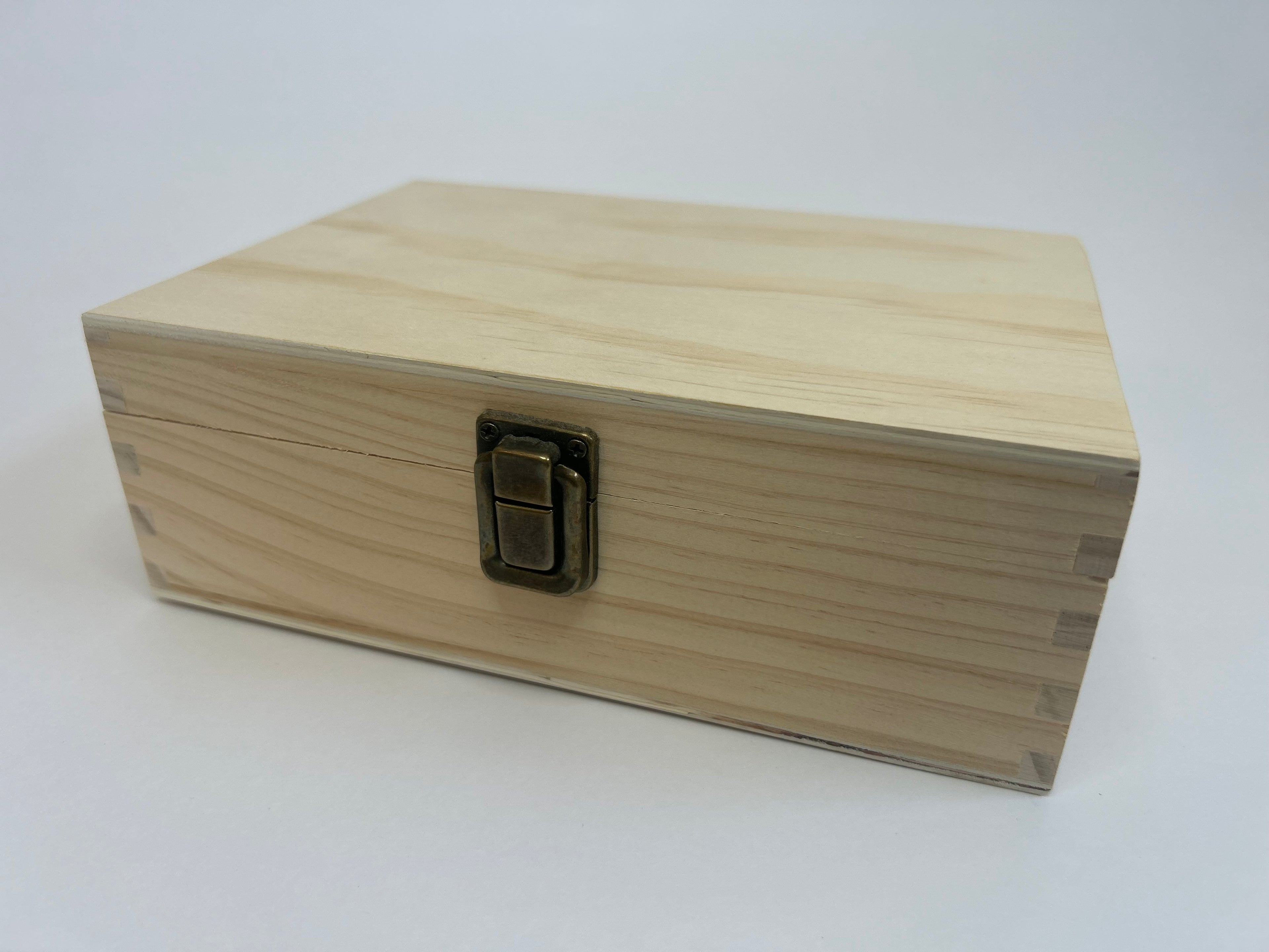 Keepsake Box - Includes Custom Engraving*